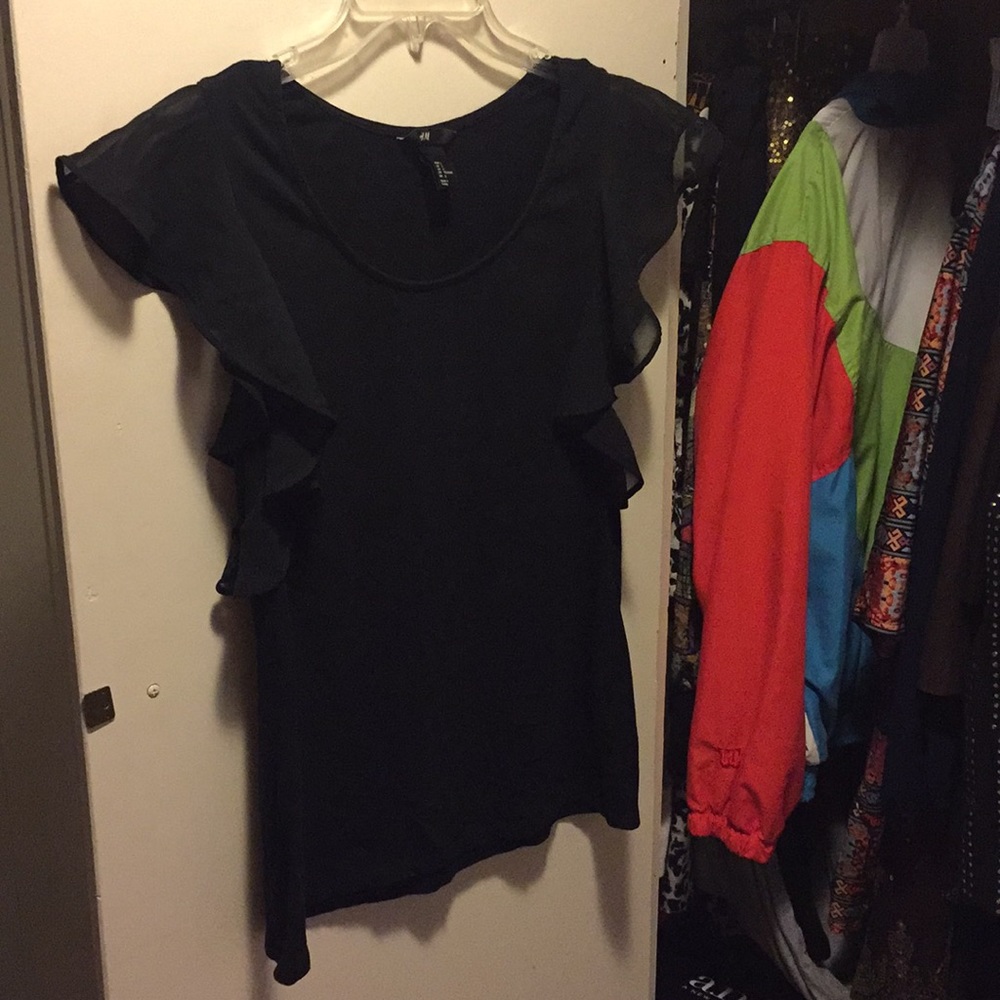 H&M Black Ruffle T-Shirt